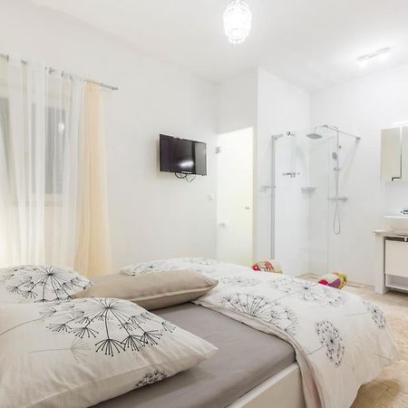 Dalmata Lounge Apartment Starigrad Paklenica Exterior foto