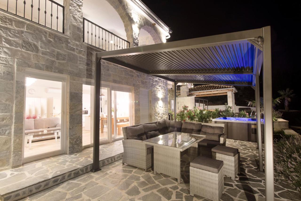 Dalmata Lounge Apartment Starigrad Paklenica Exterior foto