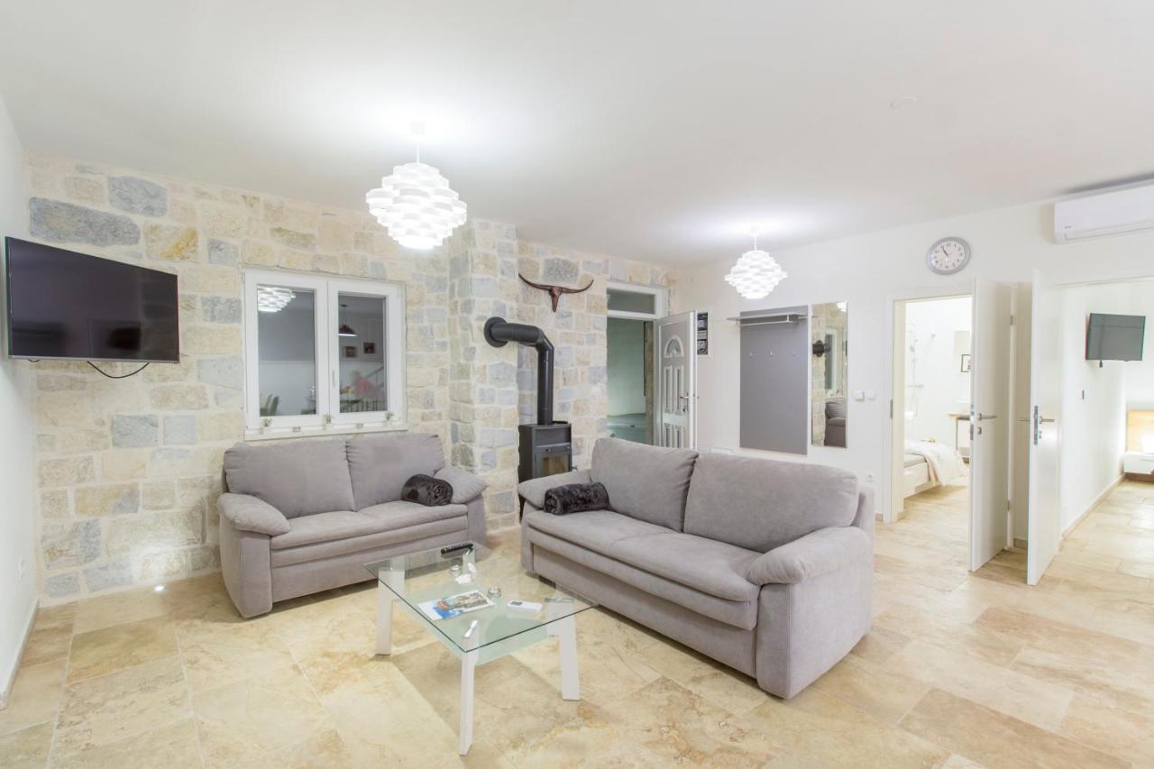 Dalmata Lounge Apartment Starigrad Paklenica Exterior foto