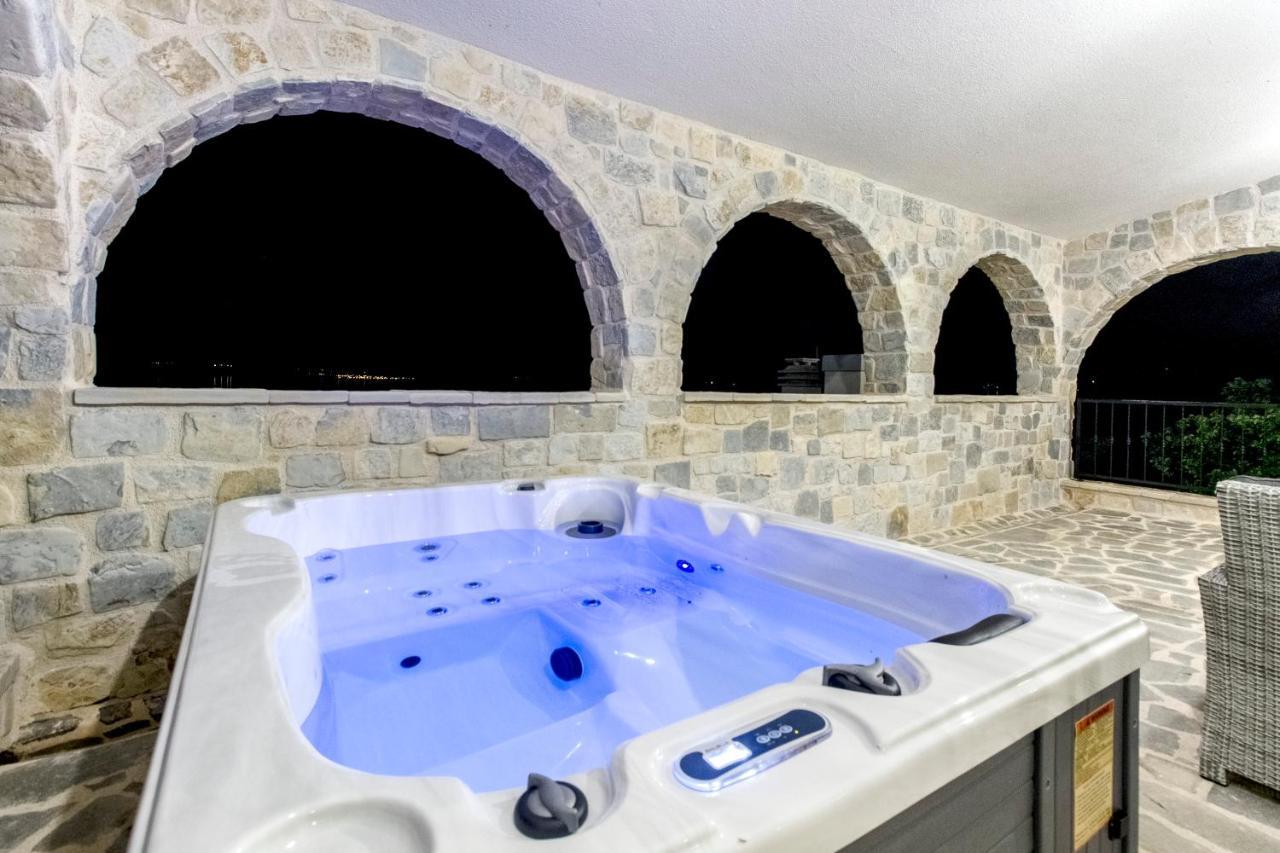 Dalmata Lounge Apartment Starigrad Paklenica Exterior foto