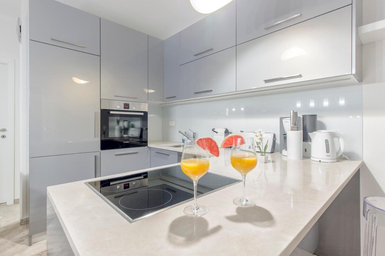 Dalmata Lounge Apartment Starigrad Paklenica Exterior foto